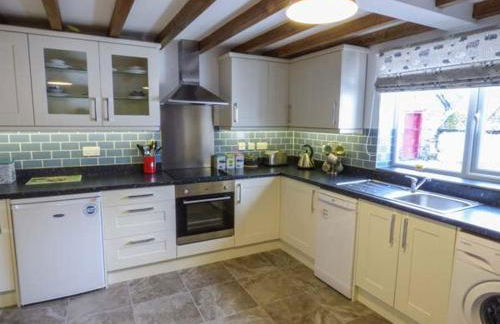 Maerdy Cottage - Photo 8