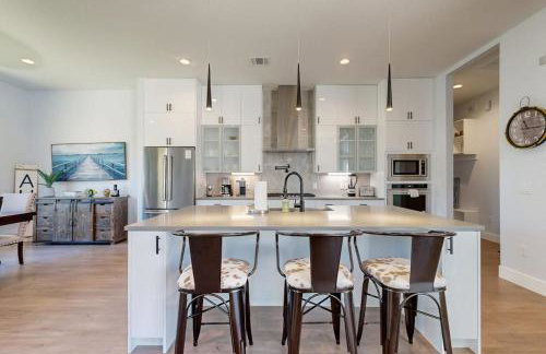 Luxury Hill Country Home in Horseshoe Bay Near Lake LBJ & Golfing with Game Room - Photo 12
