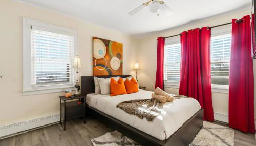 Family Retreat Near NYC w/ Parking & Views - Foto 5