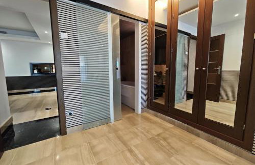 Luxury 3 Bedrooms, Private Heated Pool - EHHouse - Foto 2