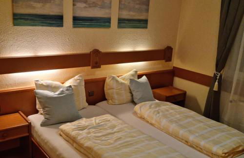 2x Einzelbetten - Gästezimmer - 11min von Gießen Zentrum 8,4km in Fernwald - Foto 1