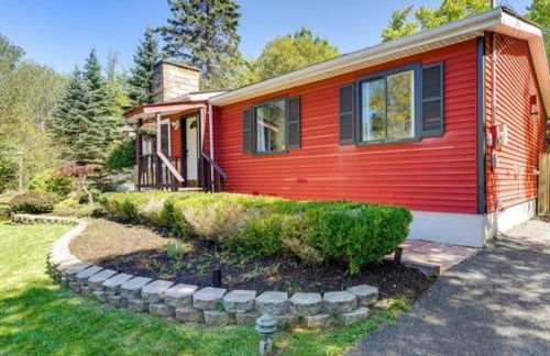 3 BR 2 BA Modern home with private hot tub, fire pit and lake view, Dogs ok! - Foto 37