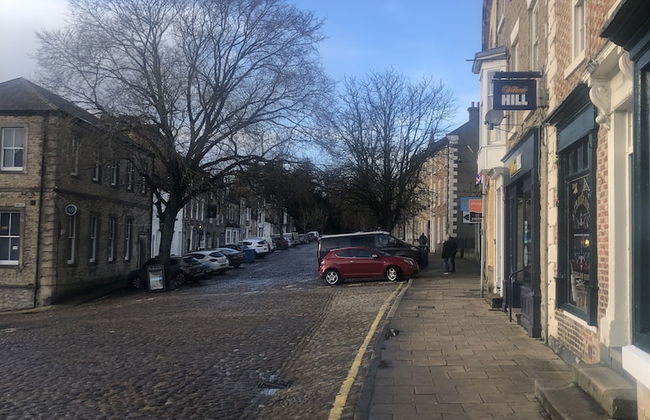 Beautiful 2 bed Cottage in the Centre of Richmond - Photo 6