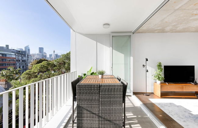 The Chromatic Apartments by Urban Rest - Photo 8