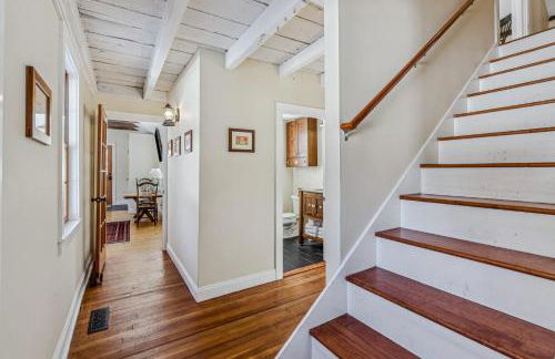 Historic Charm Located On the River - Rustic Chic - Foto 15