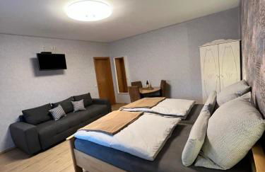 O&W Ferienzimmer am Nürburgring, Quiddelbach - Foto 9