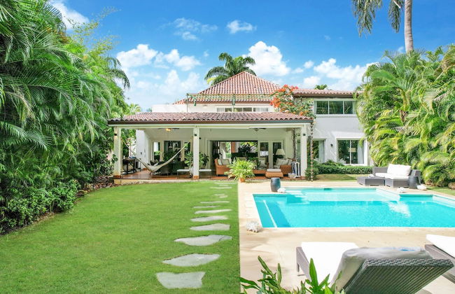 Cozy Private Family Villa at Casa de Campo Pool BBQ Golf Cart - Photo 39