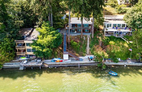 Waterfront Vashon Island Home, Beach Access and View - Foto 40