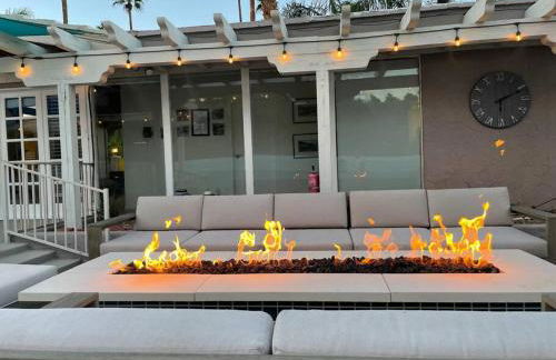 Near Downtown Palm Springs, 7 BD 7 BTH, 80FT Pool, Pickleball - Foto 24