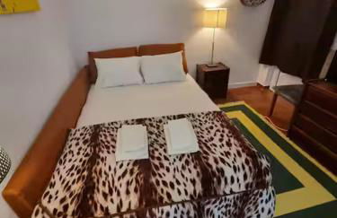 Lisbon Charm Stay -Patio & Gym - Photo 6