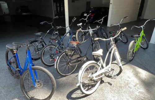 Luxury Family Home w AC and Patio near Meta and Stanford - Foto 51