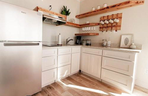 Private Waterfront Beach House with Fire-pit - Foto 15