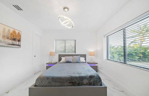 Luxury Villa Azure with Heated Pool 20 minutes to Beach - Foto 30