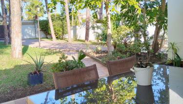 Villa Verde con Piscina a 800m de la Playa by Chiclana Dreams - Foto 3, Garden, Garden view