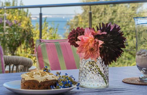 Bay House - Photo 43