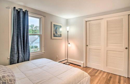 Deck and Grill, Walk to Beaches! Falmouth Retreat - Foto 66