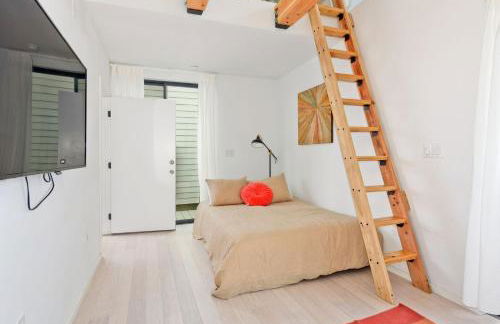 New Beach House, Steps to Sand - Foto 19