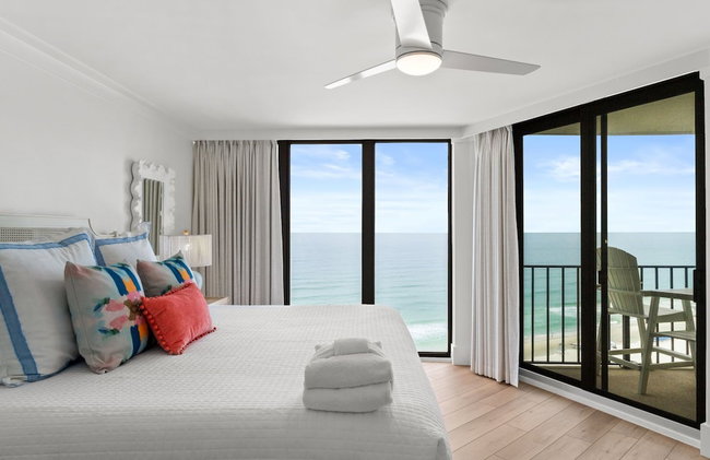 Edgewater Beach Resort #207 Tower 2 by Book That Condo - Foto 87