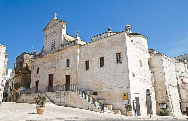 Excursión a Ostuni, Polignano a Mare y Cisternino - Foto 3