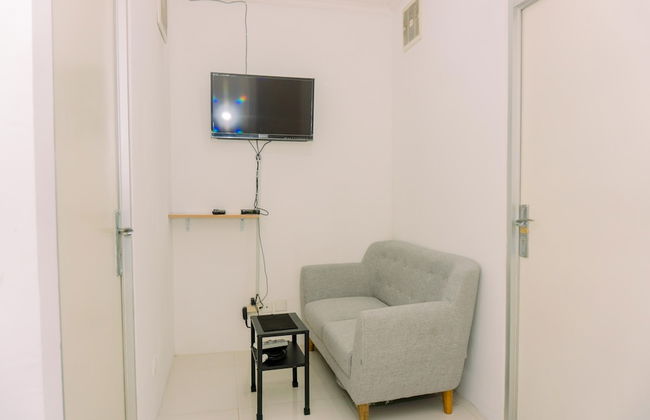 Comfort 2Br At 22Nd Floor Menara Kebon Jeruk Apartment - Foto 1