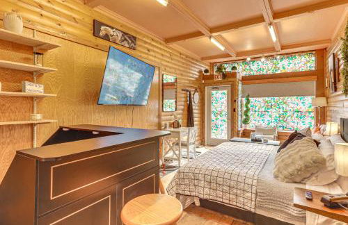 Mins to Crandon Raceway Studio with Patio! - Foto 12