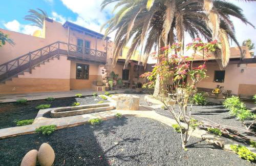 Casa emblematica Miranda con Jardín interior canario - Foto 52