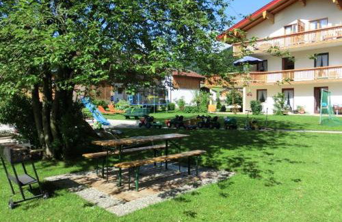 Ferienwohnungen am Westernberg inkl. Chiemgaukarte - Photo 3