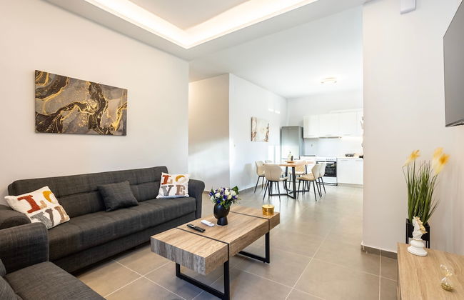 Filiatra Charming Urban Escape Your Cozy Retreat - Foto 3