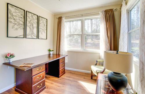 Near Lake Murray: Family Getaway w/ Screened Porch - Foto 11