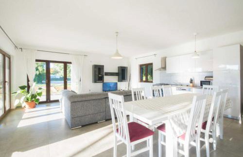 Villa Klara, beautiful and secluded villa close to the beach - Foto 29