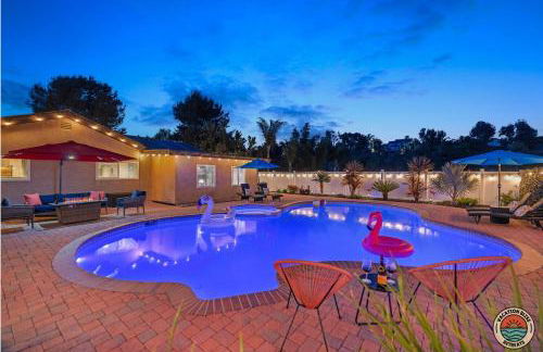 The Splash Society-Pool, Spa, Games, and Vibes - Photo 55