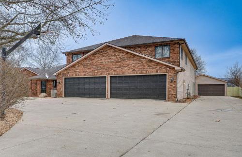 Woodburn Group Getaway Endless On-Site Fun! - Foto 44