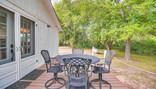 Rural Spiro Getaway with Private Deck! - Foto 2