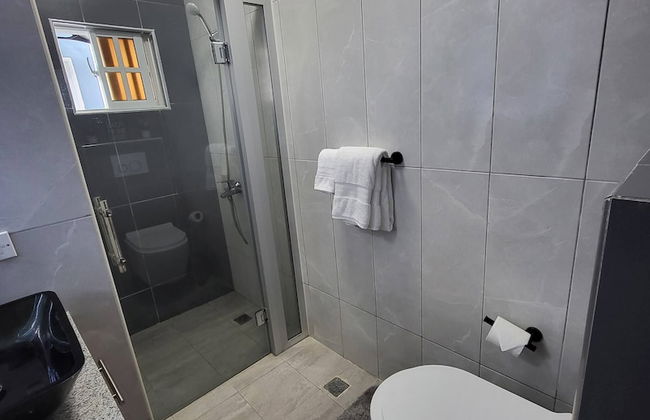 New and Modern 2 Bedroom Apt 5a - Foto 6