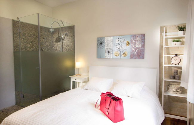 Haifa Luxury Boutique Apartments - Photo 4