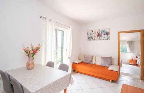 Lovely Apartment In Dubrovnik With Wifi - Photo 19