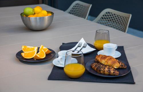 Downtown Oasis - Photo 17