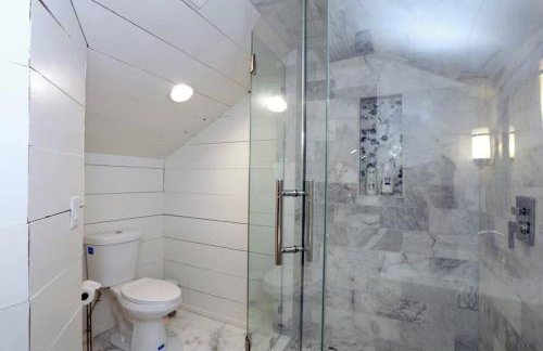 Gem in Midtown 4bedroom home-11 - Foto 41