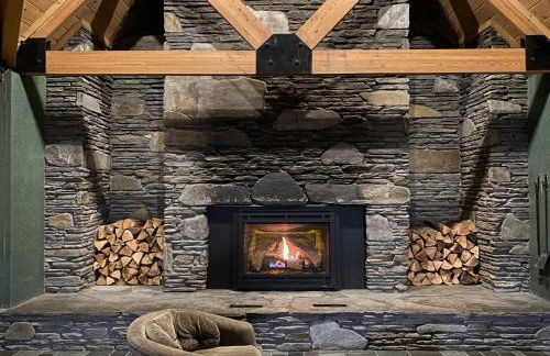 Loon Mountain Retreat with Pool and Hot Tub - Foto 37