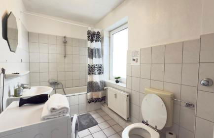 Komfortable Apartments Neumünster Zentrum perfekt für Beruf & Handwerk - Photo 59