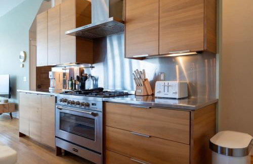 Gorgeous 5BR Storefront Home ABODEbucks - Foto 13