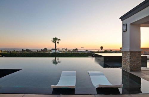 Panoramic Ocean sunset Views with Heated Pool & Spa best location - Foto 54