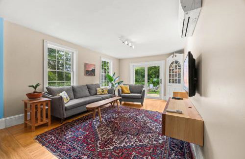 Sugar Maple Farm near Acadia - 5 Bedrooms, 5 Beds with FirePit and Large Deck - Foto 4