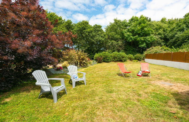 2 bedroom House in Pouldreuzic with garden and terrace - Photo 2