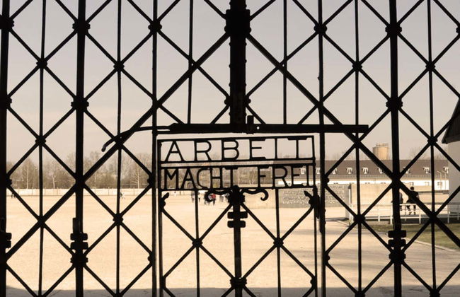 Visite à la découverte du Troisième Reich et du Camp de concentration de Dachau - Photo 1