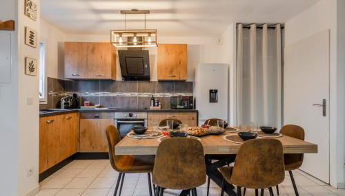 Phantasia by Kleidos, 10 min de Disney! Jolie Maison Familiale 6P, 2 chambres, Terrasse, Parking - Foto 4