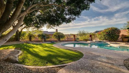 North Scottsdale Sanctuary w/ Htd Pool and Views - Foto 1, Other