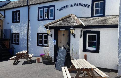 Horse & Farrier Pub - Photo 21