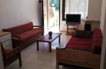 Μaisonette of 6 persons, 50 meters from the sea - Foto 19