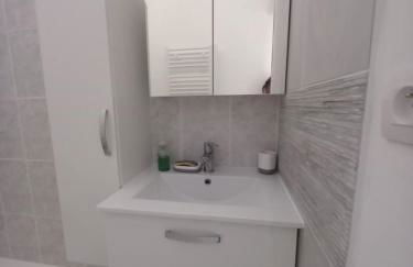 Studio à Saint Priest géré par un particulier - Foto 3